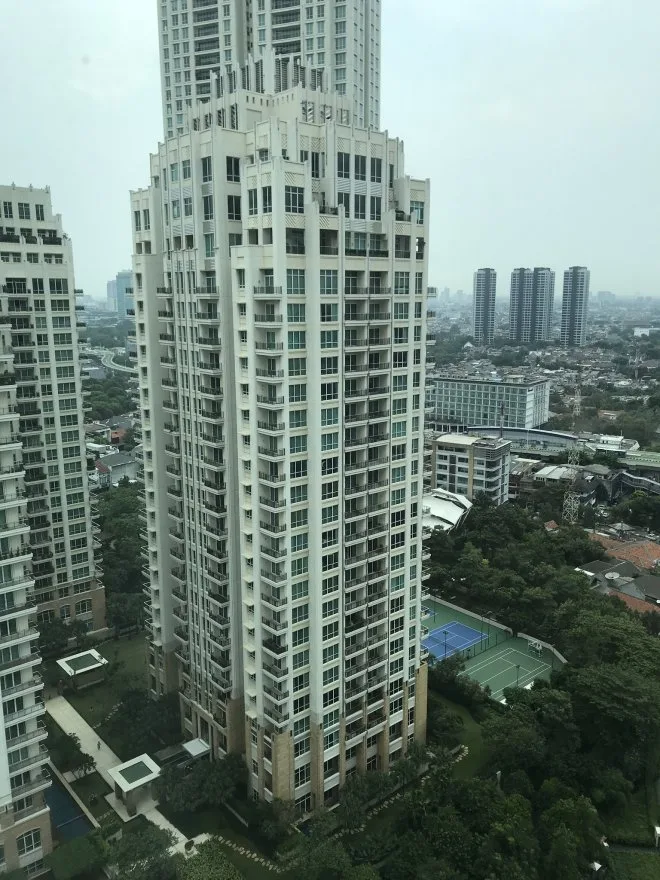Perbedaan Pakubuwono Residence vs Signature vs View: Mana yang Terbaik?